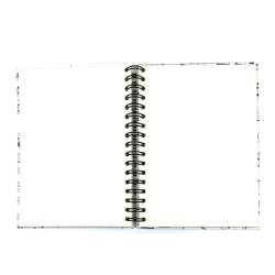 Libreta A6 partitura hecha a mano